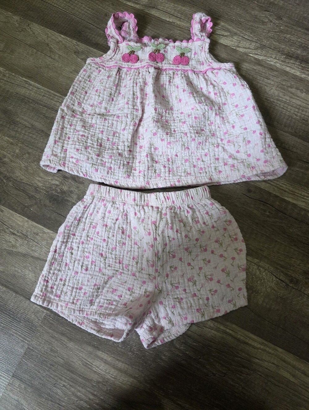 Girls 2t Pink Cherry Trim Set